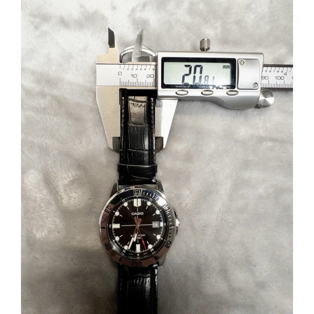 Casio MTP-VD01 Mens 43mm Day Indicator Watch Black Leather Band New Battery